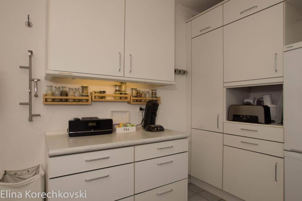 Bahnhofsnahe, Ruhige Und Sonnige 2 Zimmerwohnung Im Dichterviertel Висбаден Экстерьер фото